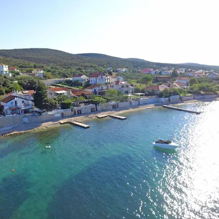 Holiday Tia Hébergement de vacances Sveti Petar (Zadar)